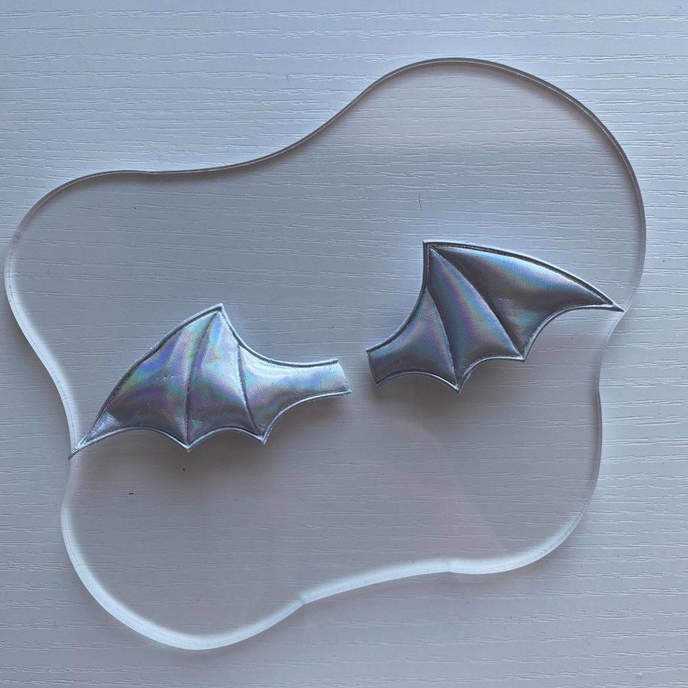 Devil Silver Wings Clips